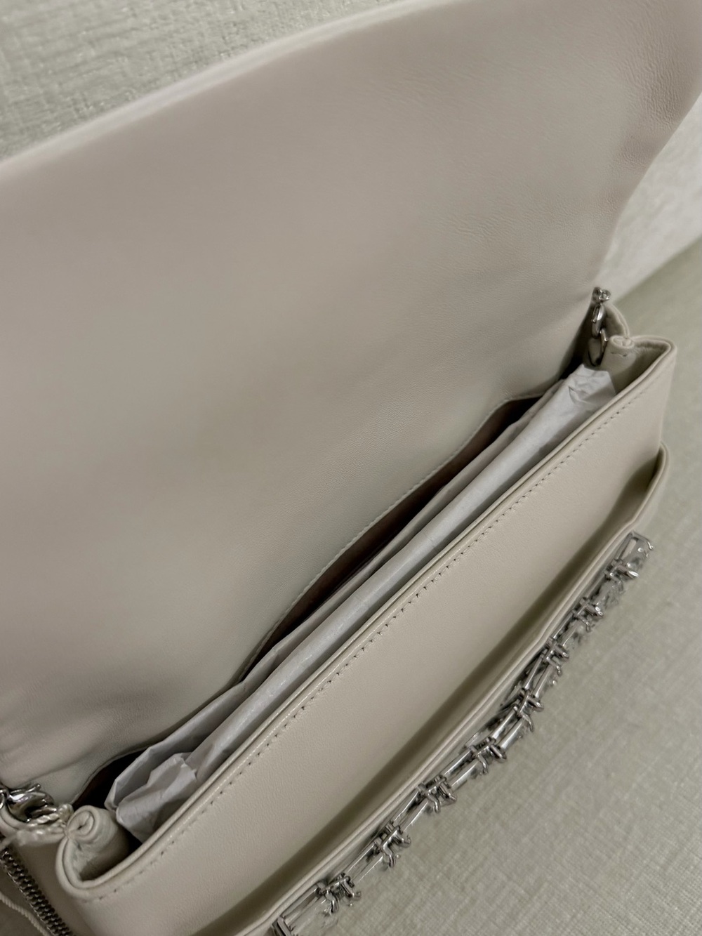 Jimmy Choo Kya Clutch Bag - Picture 3 of 5
